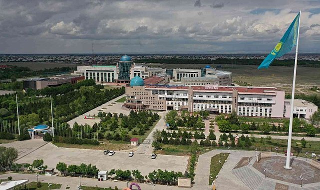 Ahmet Yesevi Üniversitesi, uzaktan eğitim ile üniversite okuma fırsatı sunuyor