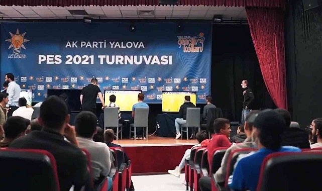 AK Parti Yalova İl Başkanlığı'ndan 'PlayStation' turnuvası