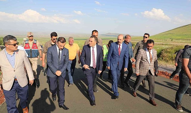 Alaca ve Üçbölük köy yollarının yapımı tamamlandı