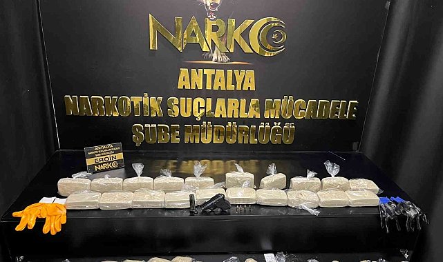 Antalya'da "Kökünü Kurut" operasyonu
