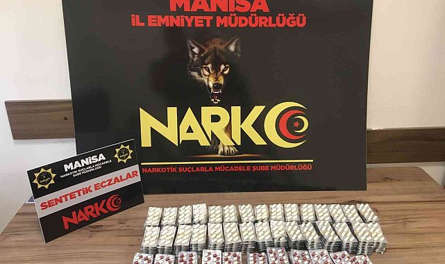 Araçlarında uyuşturucuyla yakalanıp tutuklandılar