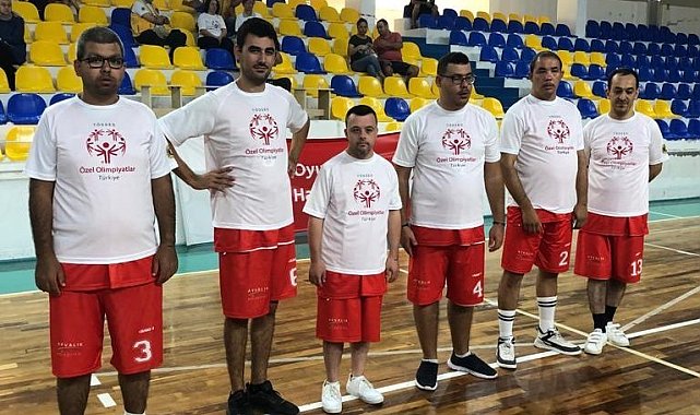 Ayvalıklı özel çocuklardan büyük başarı