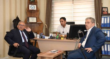 Başkan Büyükkılıç, Kariyer Merkezi'ni ziyaret etti