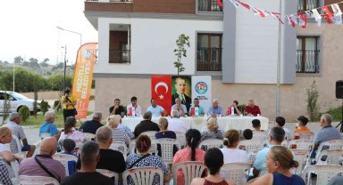 Başkan Tarhan, TOKİ sakinleri ile 'Halk Günü'nde buluştu