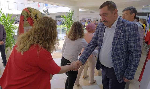 Başkan Vidinlioğlu, personellerle bayramlaştı