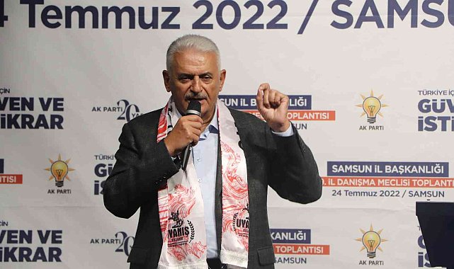 Binali Yıldırım: "Göçmenleri istismar konusu yapmak ve siyasi şekilde nemalanmak insanlık ayıbıdır"