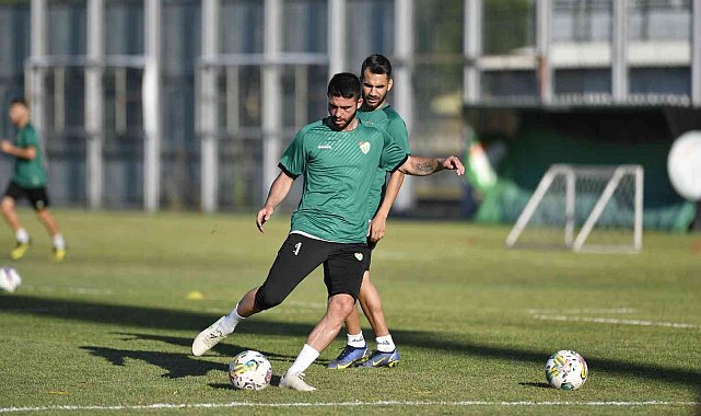 Bursaspor'da ikinci etap çalışmaları başladı