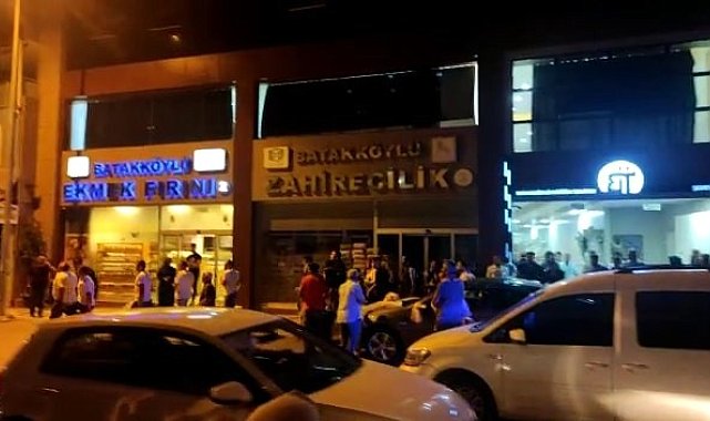 Düğünde çıkan kavga sokağa taştı, polis biber gazıyla tarafları ayırdı