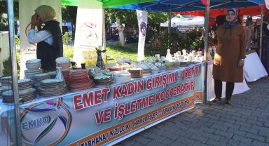 Emet EMKO 12 kadına iş imkanı sağlıyor