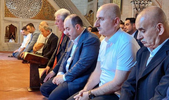 İlhan Varank şehadetinin 6'ncı yılında mezarı başında anıldı