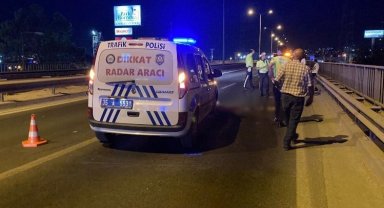 İzmir'de kamyona arkadan çarpan motosiklet sürücüsü öldü