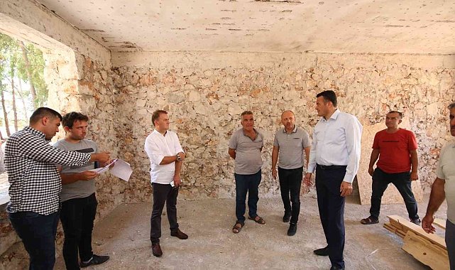 Kaş'taki yarım asırlık okul yeniden hayat buluyor