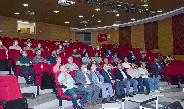 Kastamonu Üniversitesi'nde darbeler panelde ele alındı