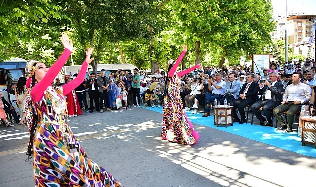 Kayısı Festivali etkinlikleri coşkuyla devam ediyor