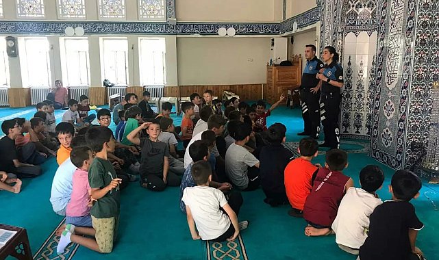 Kur'an Kursu öğrencilerine suçtan korunma yöntemleri anlatıldı