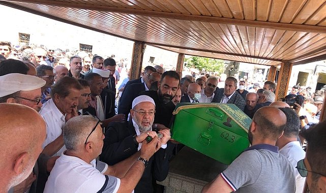 Mahmut Uykusuz son yolculuğuna dualarla uğurladı