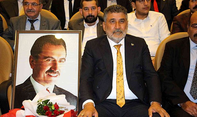Milli Yol Partisi Sivas'ta ilk il başkanlığı kongresini düzenledi