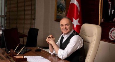 Özlü "Felaketi birlikte dirlik içinde hafiflettik"
