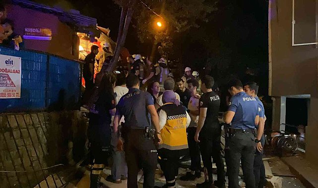 Sarıyer'de kamyon gecekondunun üzerine uçtu: 4 yaralı