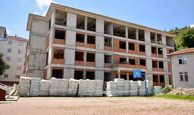 Sinop'ta yeni okul binaları çalışmaları sürüyor