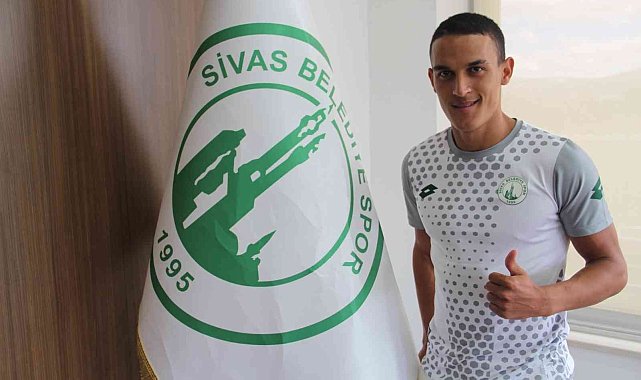 Sivas Belediyespor, Hakan Demirci'yi kadrosuna kattı