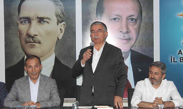 TBMM AK Parti Grup Başkanı Yılmaz: "Türkiye'de ekonomik kriz yoktur"