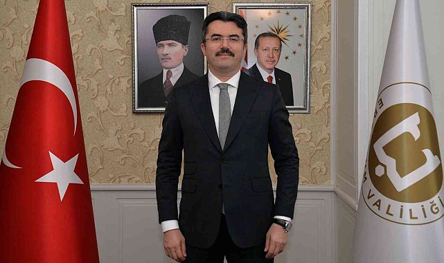 Vali Memiş: "Çağdaş ve demokratik hayatın vazgeçilmez gücü olan Basın Bayramı kutlu olsun"