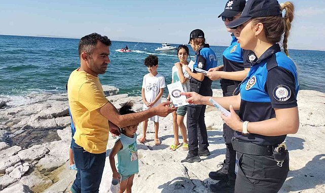 Van polisi boğulmalara karşı bilgilendirme çalışmalarını sürdürüyor