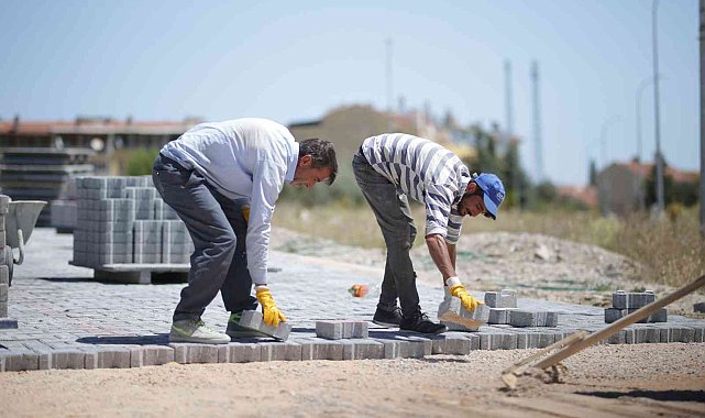 Yoncalı'ya son 3 ayda 27 bin metrekare kilit parke taşı