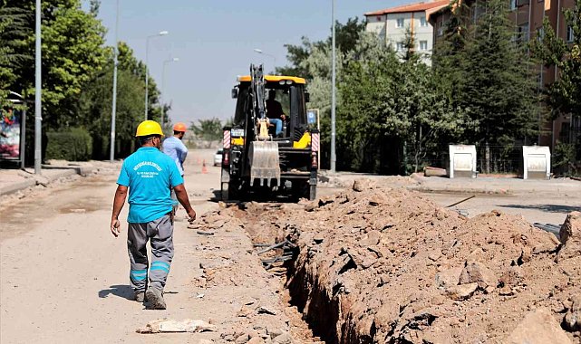 2000 Evler TOKİ'de İçme Suyu Hattı Yenileniyor