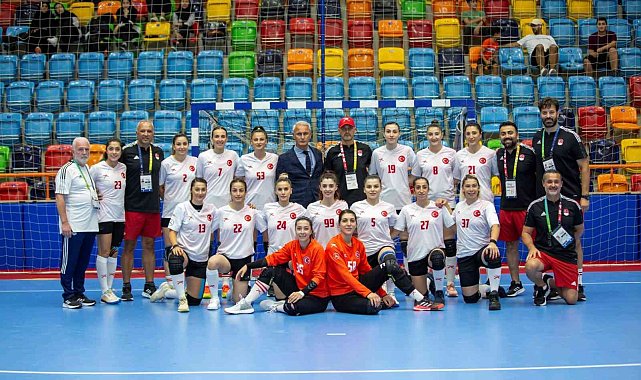 A Milli Kadın Hentbol Takımı şampiyon oldu
