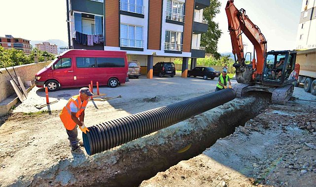 Altınordu'da alt ve üstyapı çalışmaları devam ediyor
