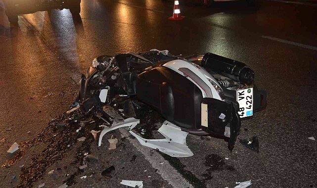 Antalya'da motosiklet kazası: 2 ağır yaralı