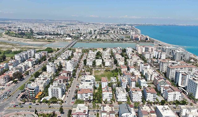 Antalya'da yabancılara konut satışında son 3 aydır Rusya ve Ukrayna başı çekiyor