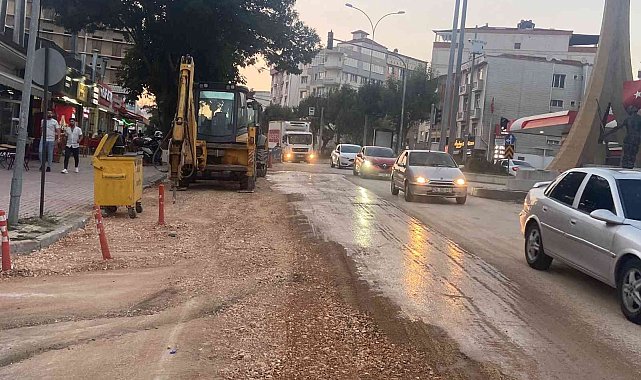 Atatürk Bulvarı araç trafiğine açıldı