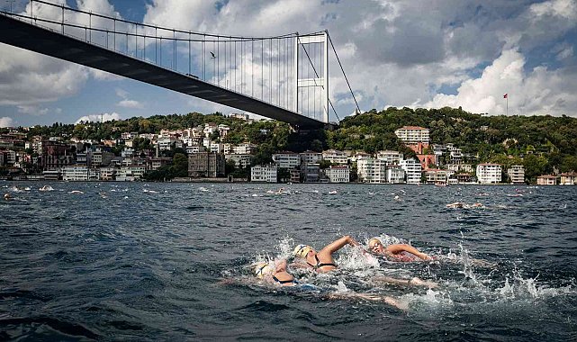 Aydınlı yüzücüden büyük başarı