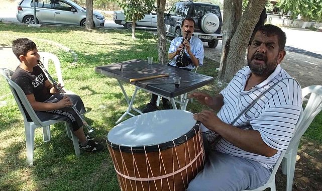 Balıkesir'de küçük klarnetçi geleceğin Hüsnü Şenlendirici'si olmak istiyor
