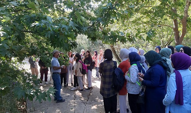 Balıkesirli gençler doğada enerji depoladı