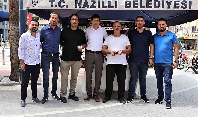 Başkan Özcan, "Nazilli Belediyespor'u hep birlikte şampiyon yapacağız"