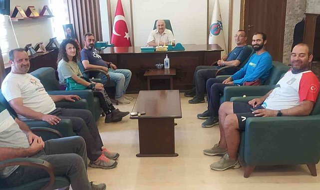 Başkan Ünlü: "Yamaç paraşütünün gelişmesi için her türlü katkıya hazırız"