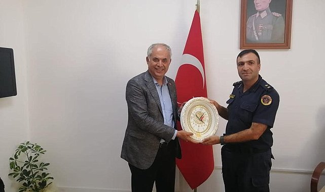 Başkan Yaman, Bilecik Merkez İlçe Jandarma Komutanı Karataş'la bir araya geldi