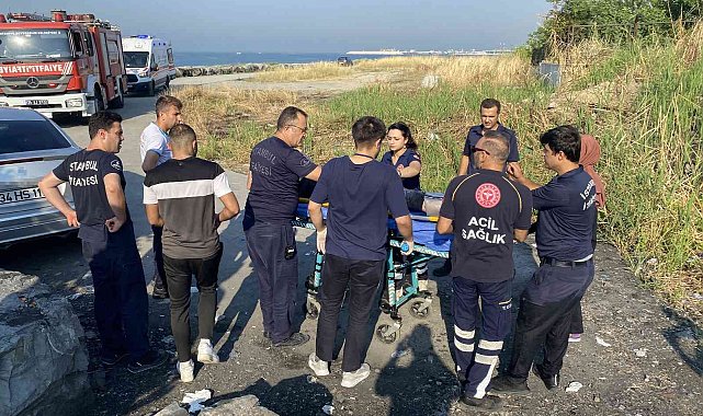 Beylikdüzü'nde balık tutmaya gitti, kayaklıklarda mahsur kaldı