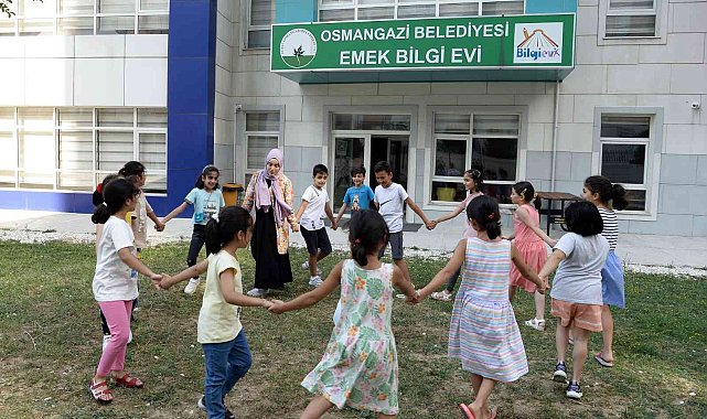 Bilgi Evleri'nde dolu dolu eğitim