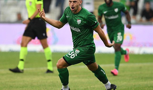 Burak Altıparmak'tan, Bursaspor'a destek