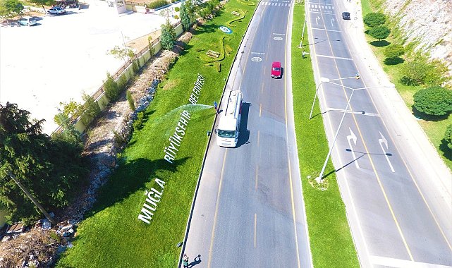Büyükşehir, Muğla'da yeşil alan miktarını artırıyor