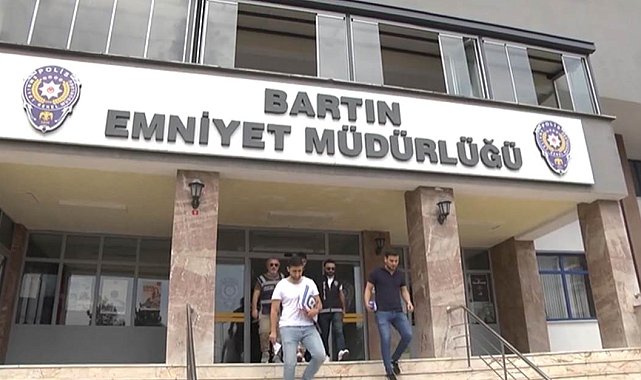 Cinsel içerikli görüntülerle şantaj: 3 tutuklu