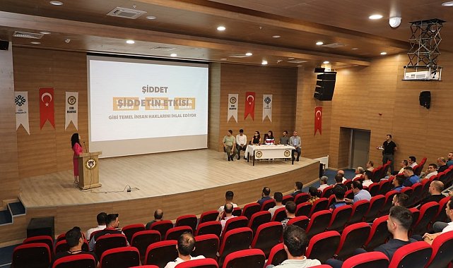Cizre'de kadına yönelik şiddetle mücadelede farkındalık eğitimi
