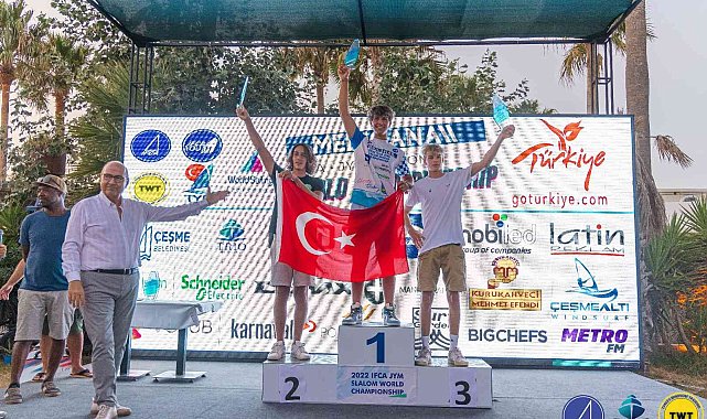 Dünya sörfünde şampiyonlar belli oldu