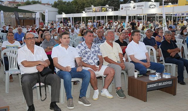 Edremit Kitap Fuarı'nda 3'üncü gün de geride kaldı