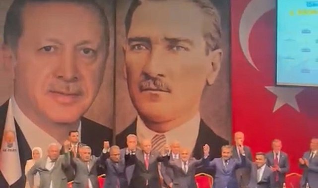 Elazığ eski CHP İl Başkanı Karatepe AK Parti'ye katıldı